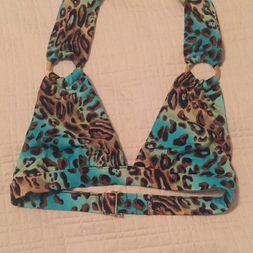 Bathing Suit - Picture 3 of 5